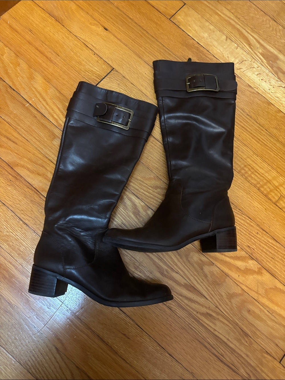 Tahari Size 6 Dark Brown Mid-Heel Buckle Riding Boots in Espresso Leather